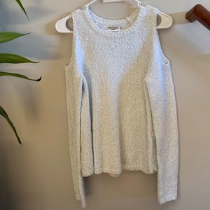 white abercrombie sweater